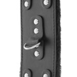 DARKNESS - MOCNE KAJDANKI NA NADGARSTKI Z FUTERKIEM