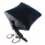 FETISH FANTASY SERIES - MIŁOSNA PODUSZKA DO SEKSU Z KAJDANKAMI I PASEM BDSM