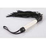 PEJCZ CZARNO-BIAŁY/FLOGGER