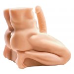 PIPEDREAM - MĘSKI TORS W POZYCJI KLĘCZĄCEJ Z WIELKIM PENISEM I SZEŚCIOPAKIEM