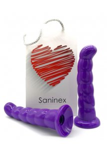 SANINEX - SILIKONOWE PRĄŻKOWANE DILDO 19 CM FIOLETOWE