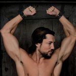 SIR RICHARDS - KAJDANKI NA NADGARSTKI DO DRZWI BDSM CZARNE